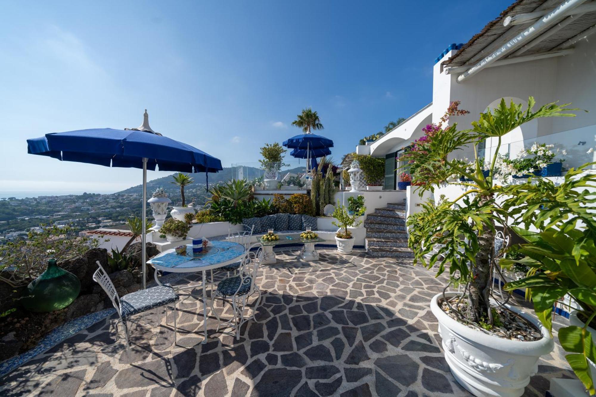 Relais Bijoux Ischia Bed & Breakfast Exterior photo