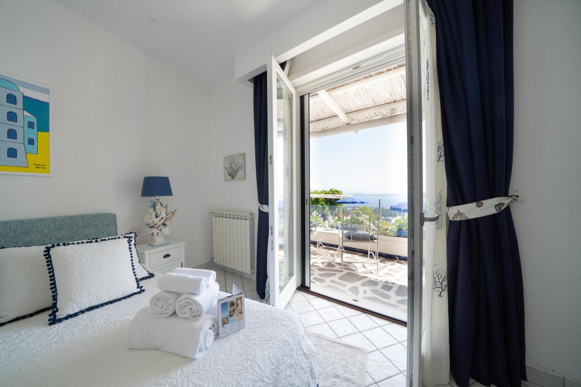 Relais Bijoux Ischia Bed & Breakfast Exterior photo